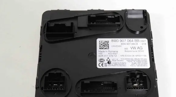 Audi A5 Central body control module 8W0907064BB