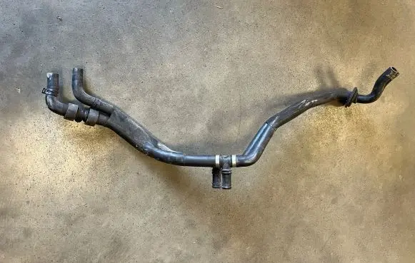 Audi Q7 4M Engine coolant pipe/hose 4M2819350