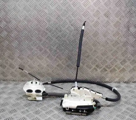 Maserati Levante Rear door lock 41356030 670216642