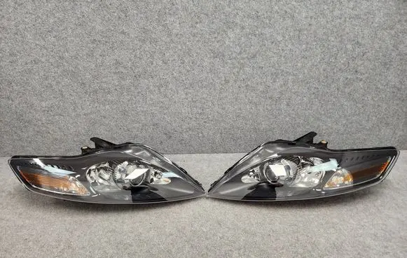 Ford Mondeo MK IV Headlights/headlamps set CS7113D154ACSCZ CS7113D155AC