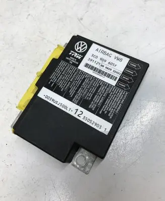 Volkswagen PASSAT B6 Airbag control unit/module