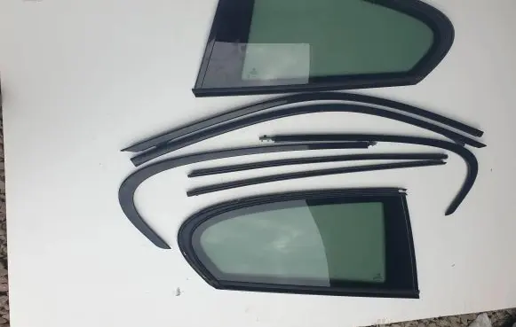 BMW 1 F20 F21 Front door trim (molding) 7284415