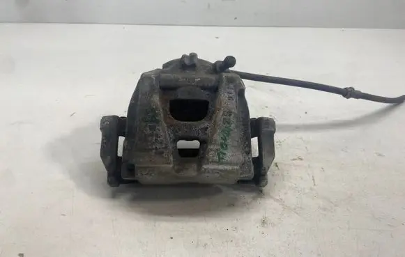 Volkswagen Tiguan Front brake caliper