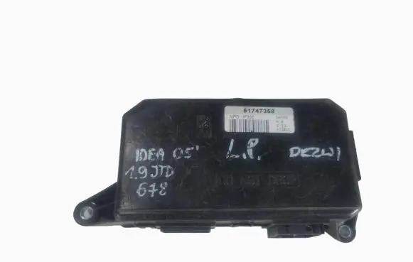 Fiat Idea Door control unit/module 51747358