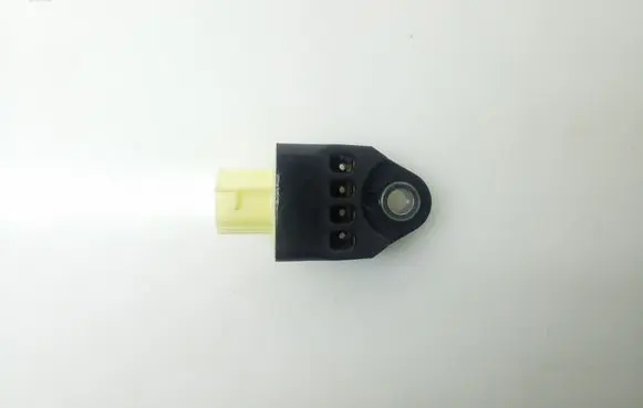 Toyota RAV 4 (XA40) Airbag deployment crash/impact sensor 8983133050