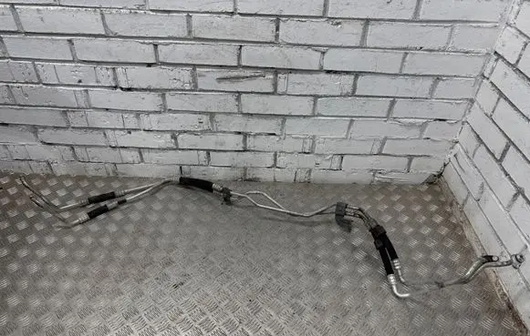 Alfa Romeo Giulia Gearbox oil cooler pipe/hose 50546496
