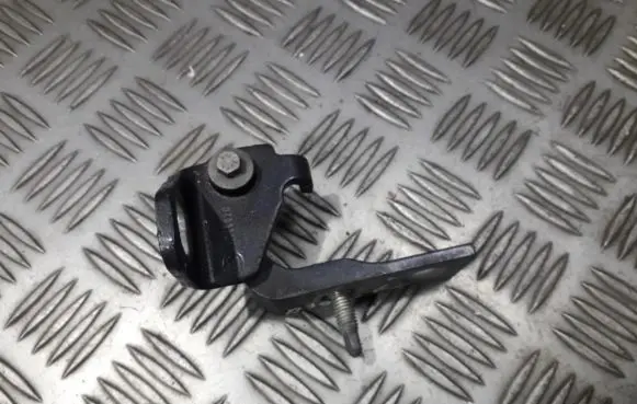 Ford Mondeo MK IV Rear door lower hinge 7s7aa26811ac 7s7a-a26811-ac