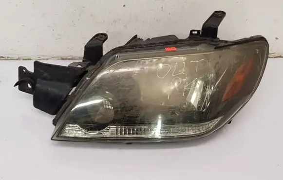 Mitsubishi Outlander Headlight/headlamp