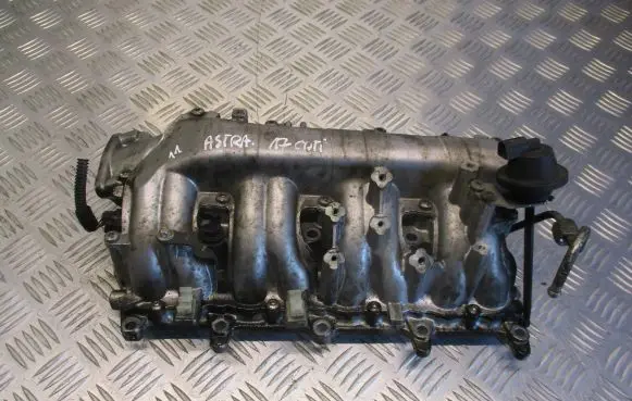 Opel Astra H Intake manifold