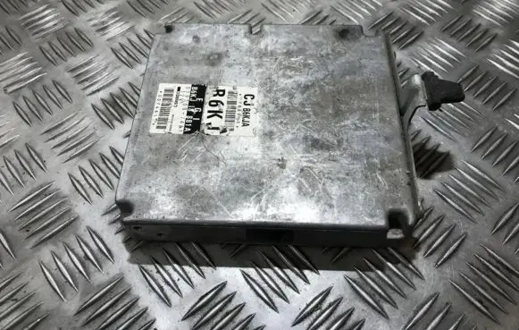 Mazda Xedos 6 Engine control unit/module b6kj18881a egi