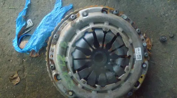 Renault Megane IV Clutch set kit 302053062R