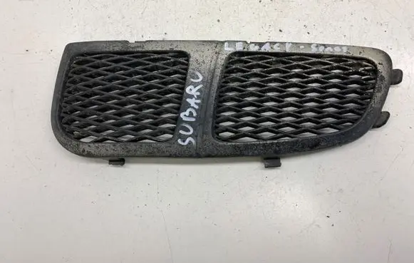 Subaru Legacy Front bumper lower grill
