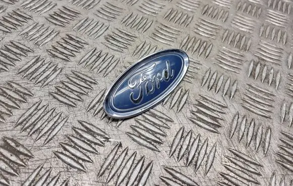 Ford Fiesta Manufacturer badge logo/emblem C1bb8b262aa