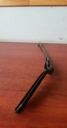 BMW 3 E90 E91 Front wiper blade arm 7169974
