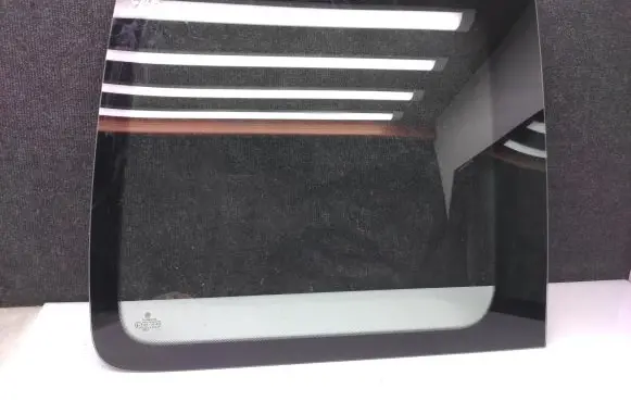 Volkswagen Caddy Rear side window 2K5845332