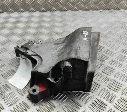 Volkswagen Polo V 6R Engine mounting bracket 04E199275G