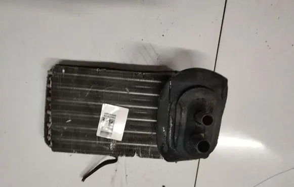 Jeep Cherokee Heater blower radiator 