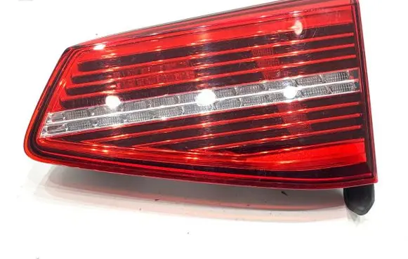 Volkswagen PASSAT B8 Rear/tail lights 3G9945308E