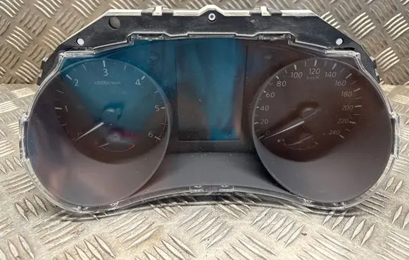 Nissan X-Trail T32 Speedometer (instrument cluster) 6FP3B8W4M 1706260149 248106FP1A