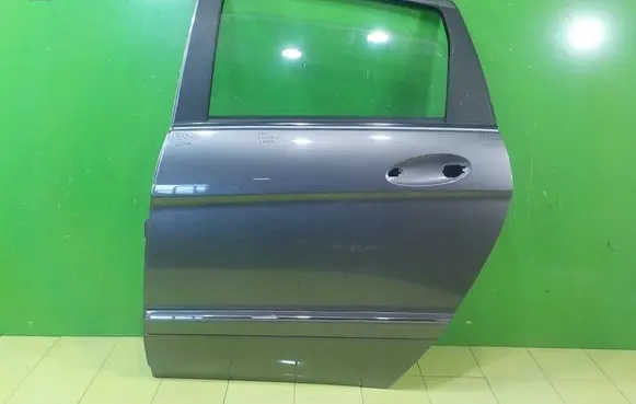 Mercedes-Benz B W245 Rear door LEWE