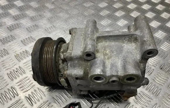 Ford Focus Air conditioning (A/C) compressor (pump) RFXS4H-19D647