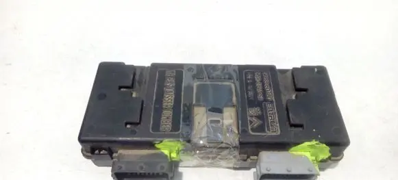 Peugeot 607 Seat control module 9638960380