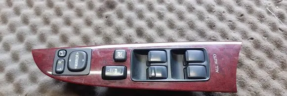 Lexus IS 220D-250-350 Electric window control switch 8404053080