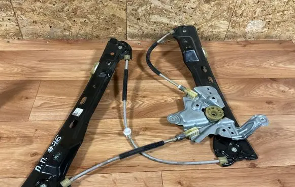 Opel Insignia A Front window lifting mechanism without motor 1330452 964838106