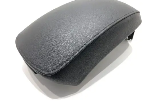 KIA Sportage Armrest