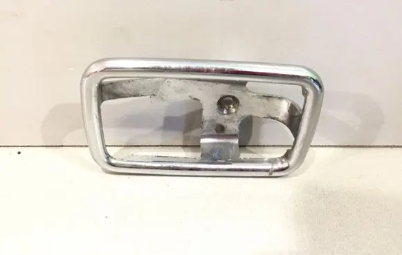 Mercedes-Benz E W123 Rear door handle cover 1087660511