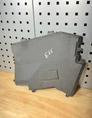 BMW 7 E65 E66 Fuse box cover 1714090 12901714090