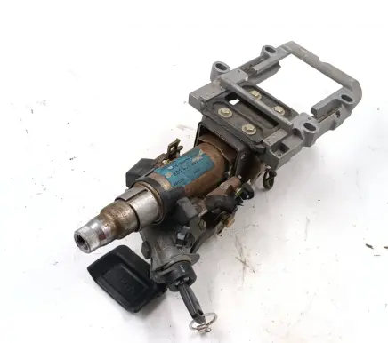 Audi A4 S4 B5 8D Steering wheel axle 8D1415302