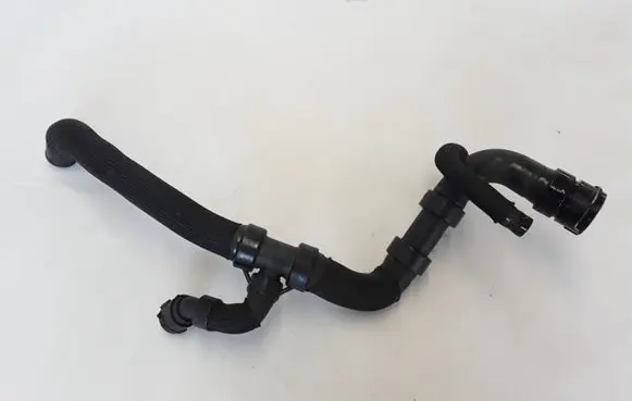Volvo XC60 Engine coolant pipe/hose 31338497