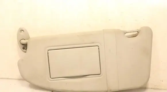Sun visor clip/hook/bracket