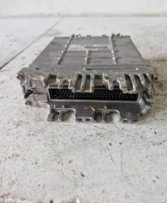 Audi A4 S4 B5 8D Engine control unit/module 0281001425 028906021CE 28SA2886