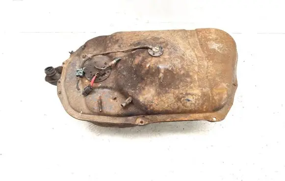 Mitsubishi Montero Fuel tank 