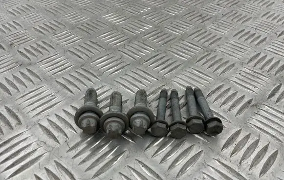 BMW iX2 (U10) Nuts/bolts