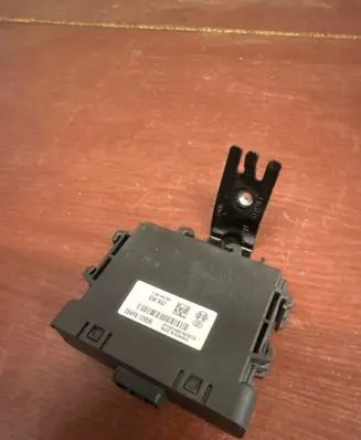 Renault Master III Immobilizer control unit/module 284Y61295R 371200144681962007
