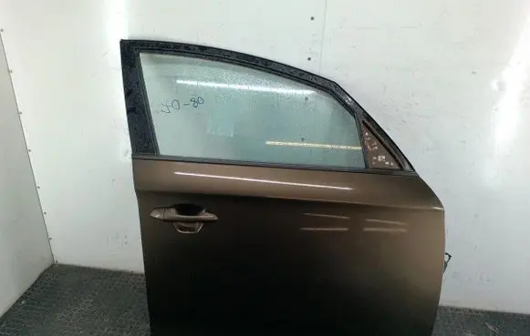 KIA Carens III Front door K7N