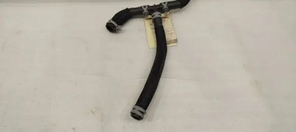 Coolant pipe/hose
