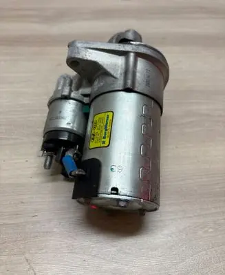 Hyundai Santa Fe Starter motor 361002r100