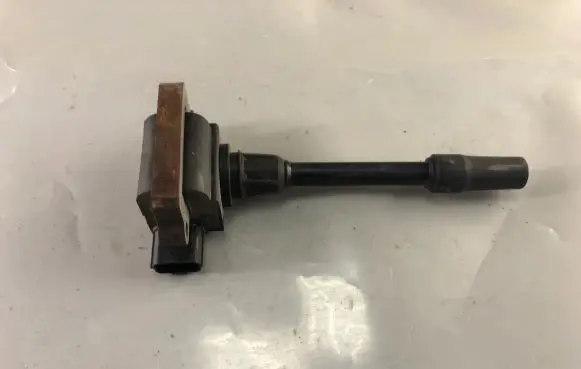 Mitsubishi Pajero Pinin High voltage ignition coil FK0138