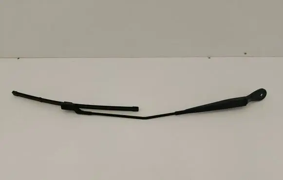 BMW 2 F46 Front wiper blade arm 9464504