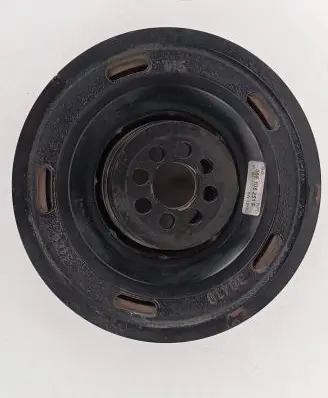 Audi Q7 4M Crankshaft pulley 06E105251F