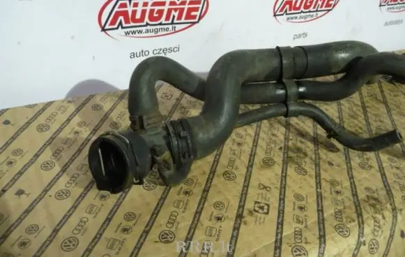 Volkswagen PASSAT B6 Engine coolant pipe/hose