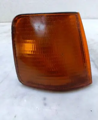 Volkswagen PASSAT B3 Front indicator light 357953050