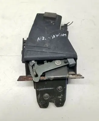 Volvo 850 Tailgate lock loop/hook striker 1372919 nr5157