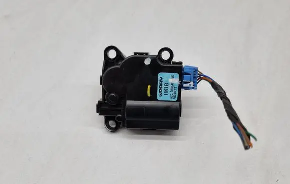 KIA Ceed Air flap motor/actuator D332ATBAA02