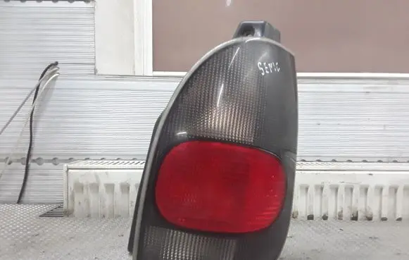 Renault Espace III Rear/tail lights 6025301102