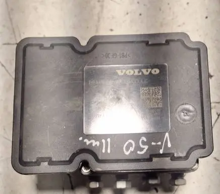 Volvo V50 ABS Pump 10096104083 28561163013 61182400275